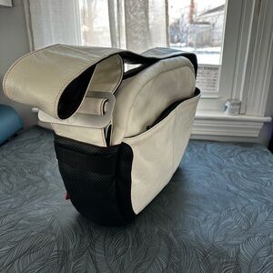 Bugaboo diaper bag, leather Cream and Black Crossbody Bag - Sleek Everyday Carry